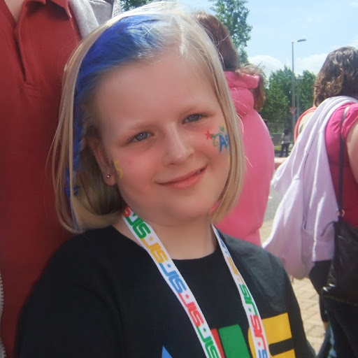 Becky Powell Photo 40