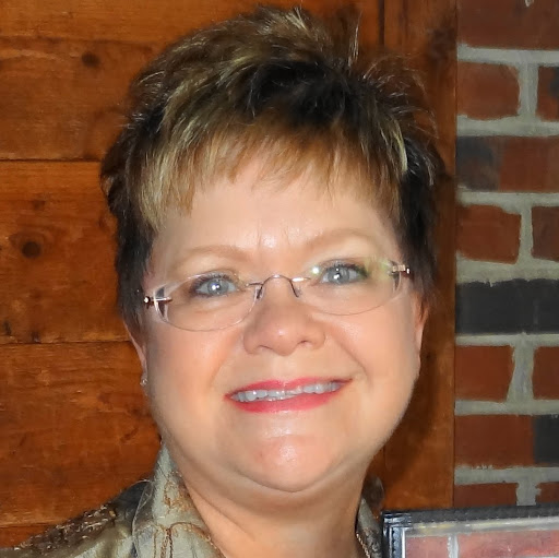 Pamela Chandler Photo 23