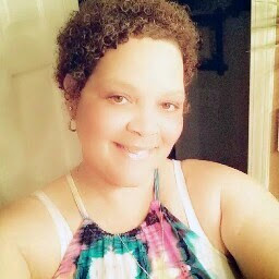 Angela Cowan Photo 30