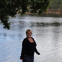 Kelly Mcgowan Photo 22