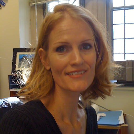 Crystal Hoyt Photo 23
