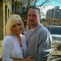 Mandy Brown Photo 32