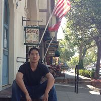 Yue Zhou Photo 23