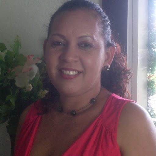 Dianne Torres Photo 10