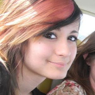 Lora Brown Photo 44