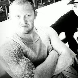Aaron James Photo 35
