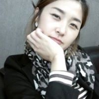 Christina Jung Photo 28
