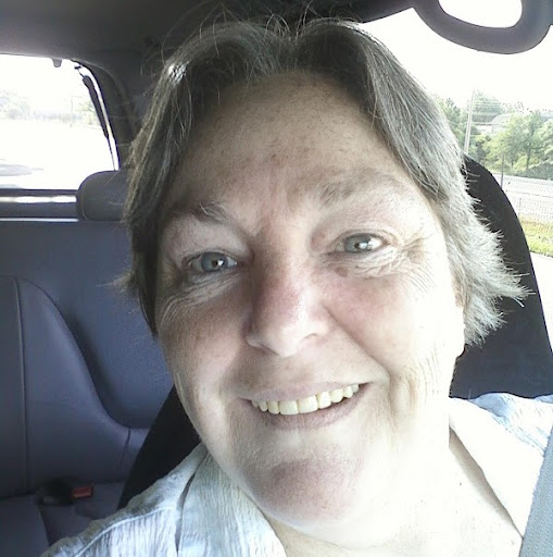 Debra Lindsey Photo 34