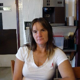 Pam Harper Photo 32
