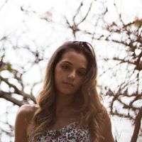 Rebecca Mendez Photo 9