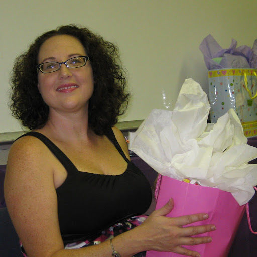 Rebecca Lujan Photo 7