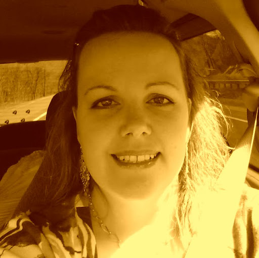 Samantha Mace Photo 7