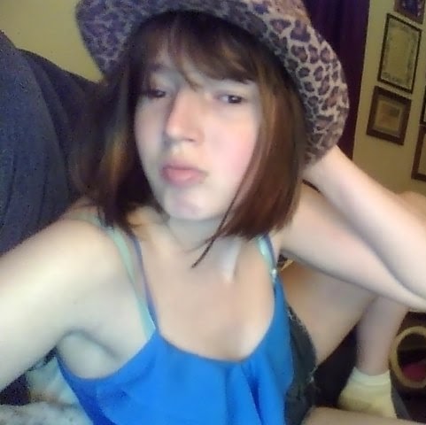 Danielle Hays Photo 4