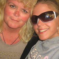 Laurie Sanderson Photo 16