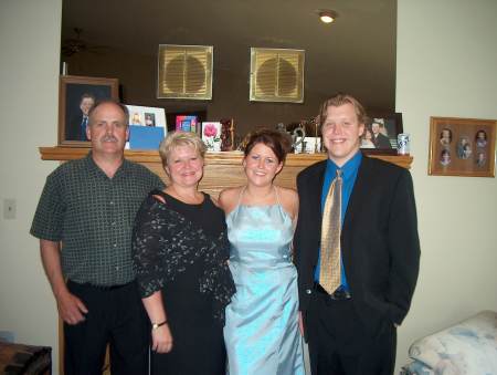 Debbie Walker Photo 30