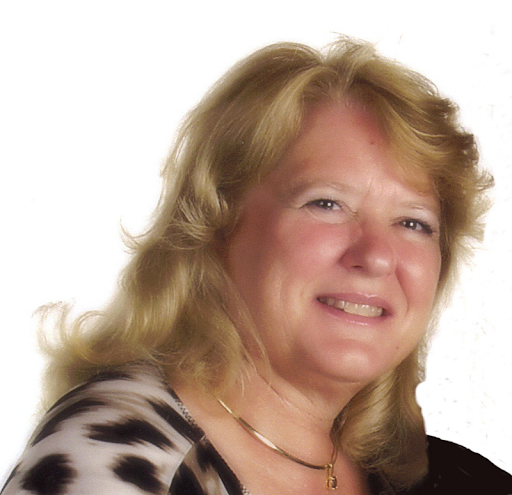 Jeanette Hunter Photo 18