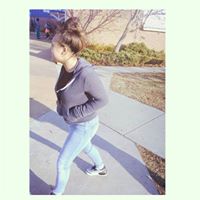 Alyssa Livingston Photo 7