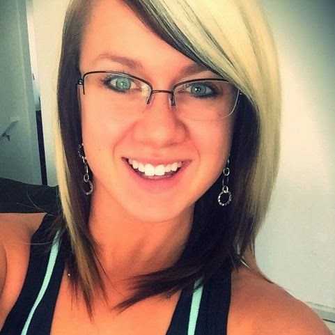 Brandi Snow Photo 33