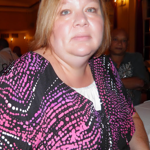 Michelle Weeks Photo 48