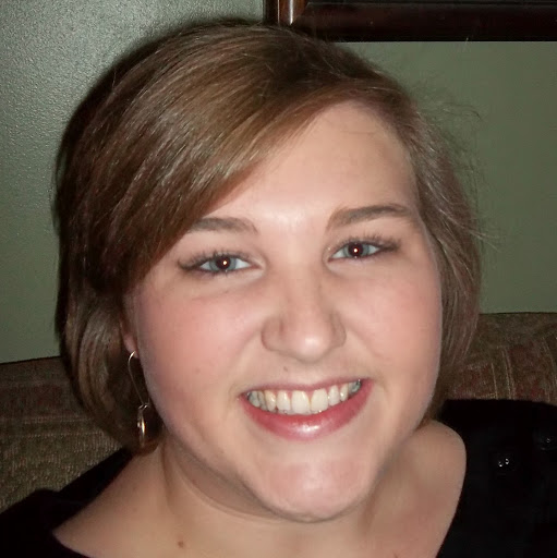 Traci Bates Photo 4