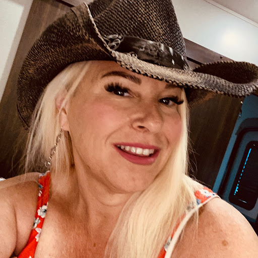 Pamela Rhodes Photo 25
