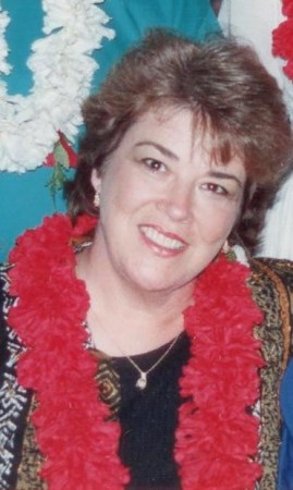 Sandra Hall Photo 16