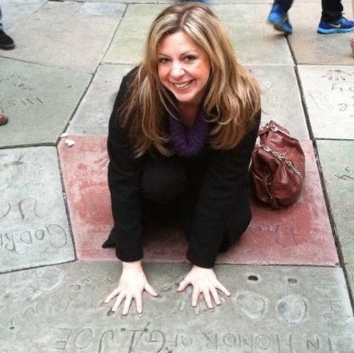 Jennifer Peake Photo 29