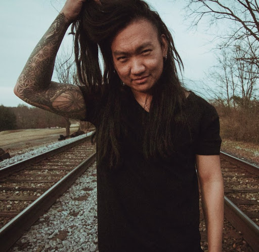 Jong Kim Photo 30