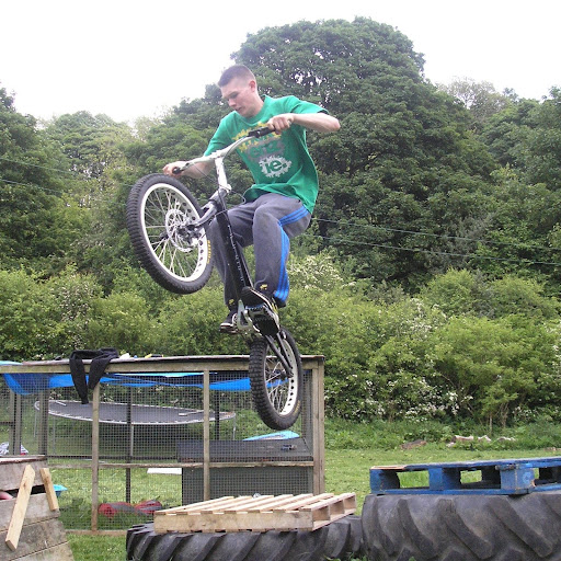 Bobby Hunter Photo 15