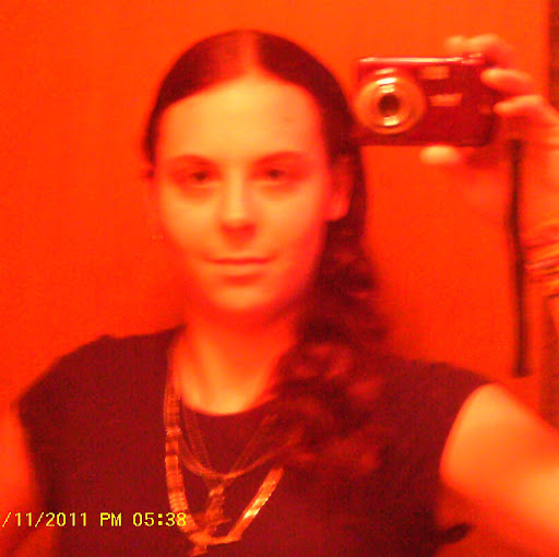 Elizabeth Owens Photo 5