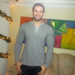 Carlos Villalobos Photo 37