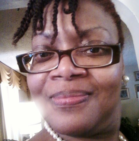 Karen Knight Photo 8