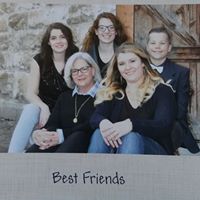 Mary Kuehn Photo 26