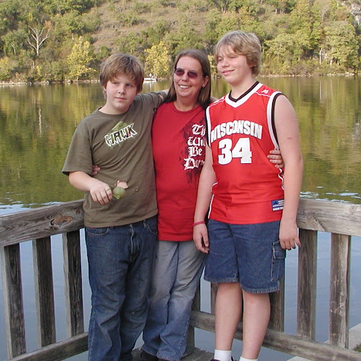 Joyce Tharp Photo 24