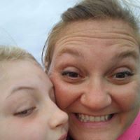 Jamie Rhoades Photo 17