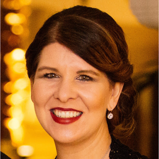 Elizabeth Scott Photo 44