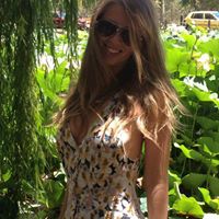 Anna Stevenson Photo 24