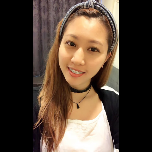 Julie Ho Photo 47