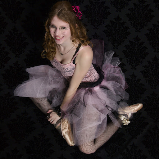 Stacy Anderson Photo 42