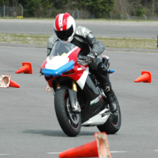 Michael Dean Photo 26