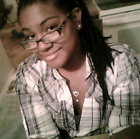 Monique Davis Photo 36