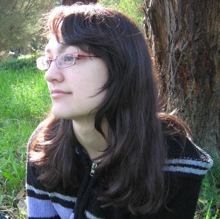 Sarah Devries Photo 10