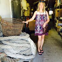 Debra Collins Photo 18
