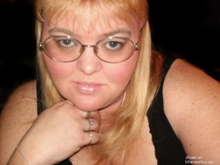 Pamela Lambert Photo 38