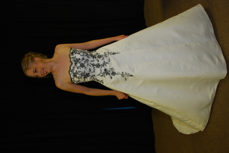 Holly Melton Photo 7