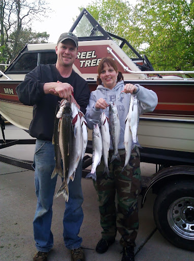 Lynn Larson Photo 28