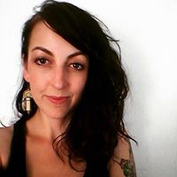 Lindsey Quinn Photo 23