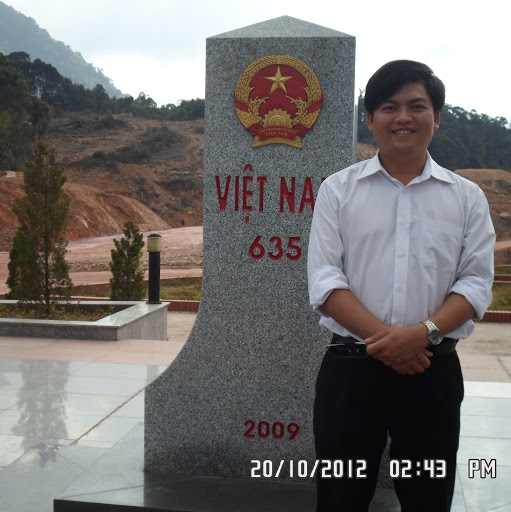 Toan Tran Photo 34