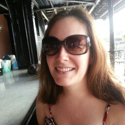 Nicole Julian Photo 31