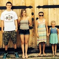 Nichole Fortin Photo 7
